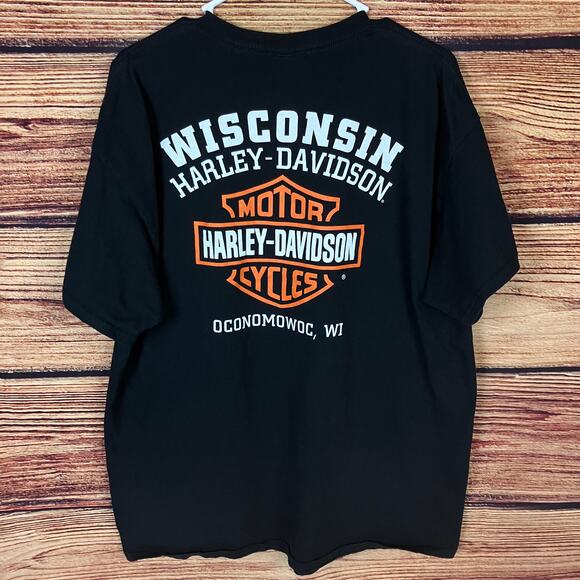 Harley Davidson Motorcycles Oconomowoc, Wisconsin T-shirt - Picture 4 of 6